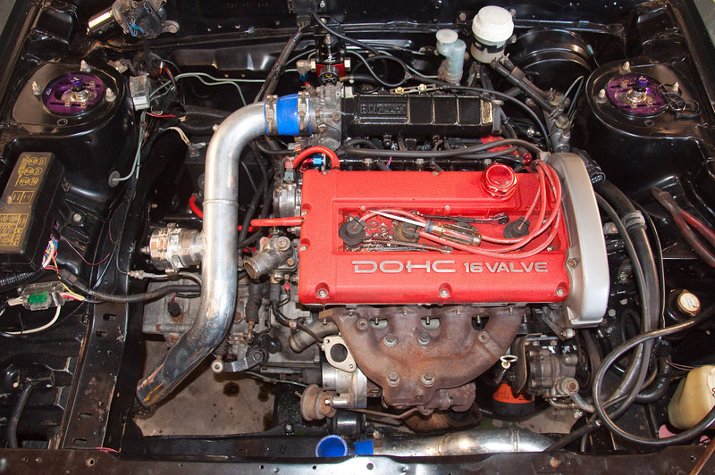 834867374_HB9YC-L.jpg